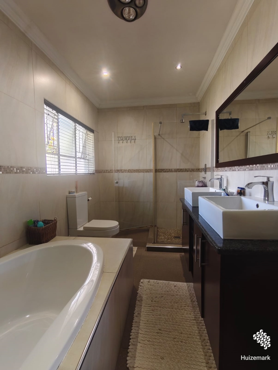 4 Bedroom Property for Sale in Sasolburg Ext 23 Free State